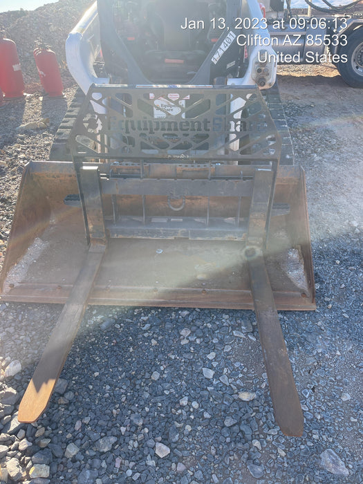 2021 PALADIN 48" Pallet Forks - Paladin