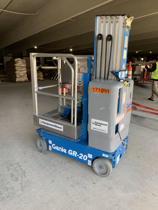 2021 GENIE GR-20