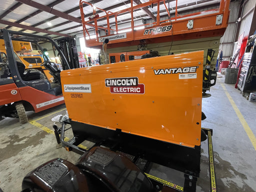 2022 Lincoln Electric LE400 Kubota V1505, Trlr, Cable Rack, Light Kit, ES Decals, T3