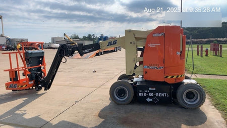 2025 JLG E300AJP