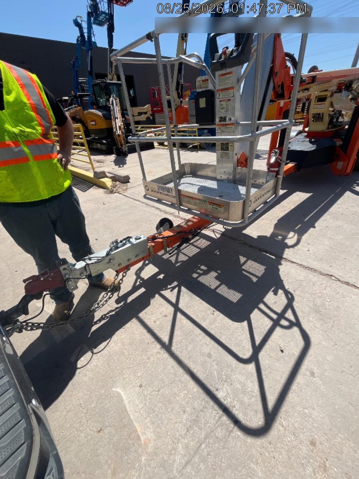 2023 JLG T500J