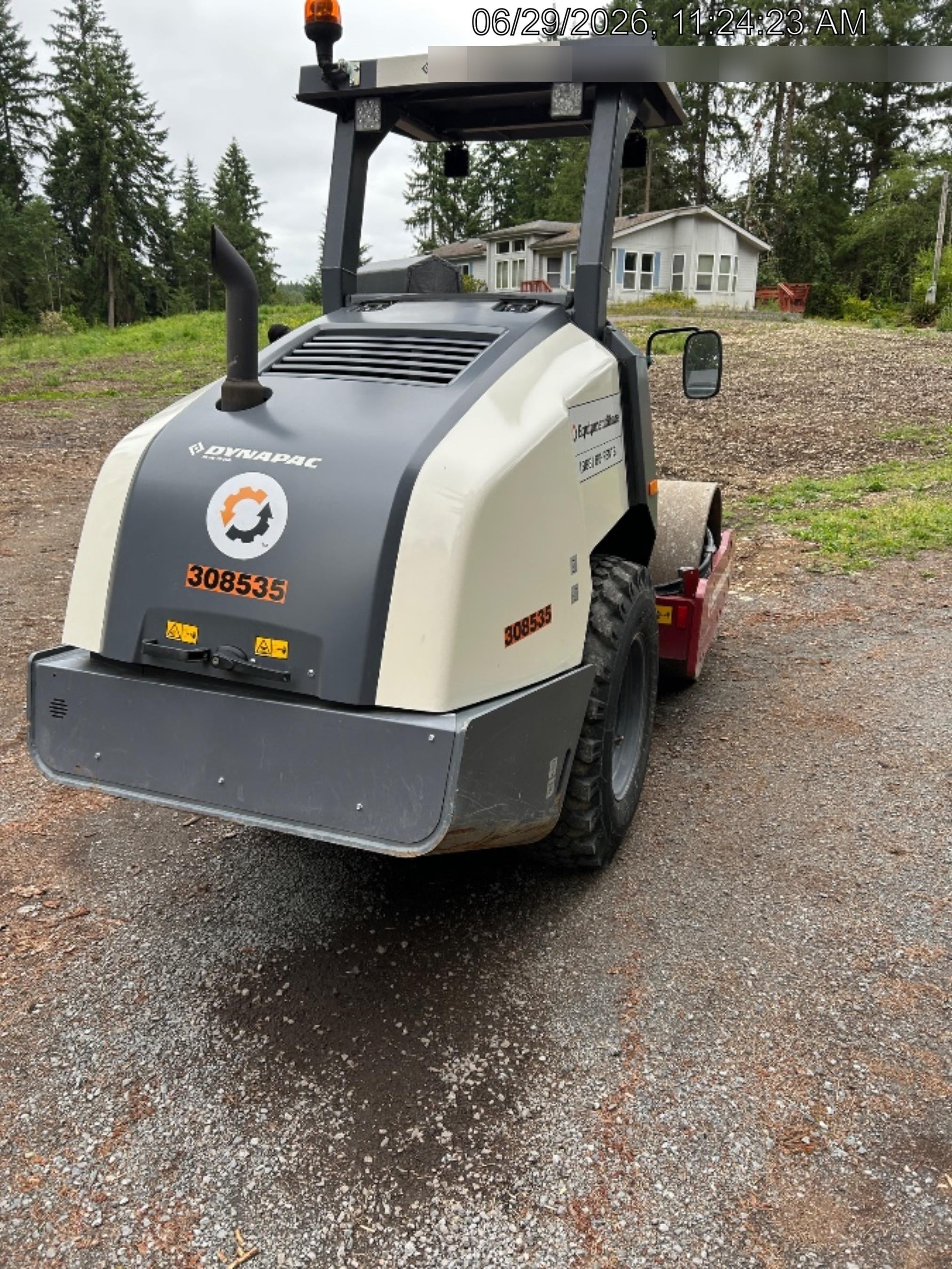 2023 DYNAPAC CA1300D