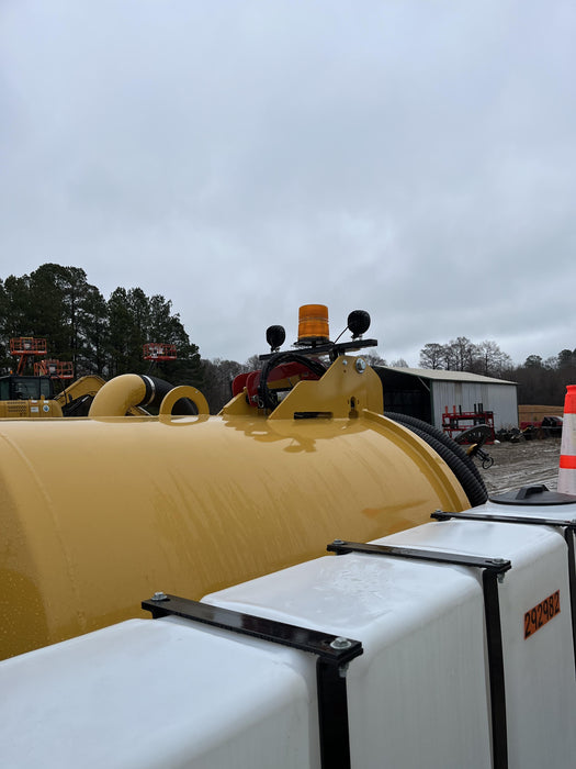 2023 Vac-Tron LP573XDT T4 Koehler Diesel Engine, 500 Gallon Debris Tank, x2 100 Gallon Water Tanks