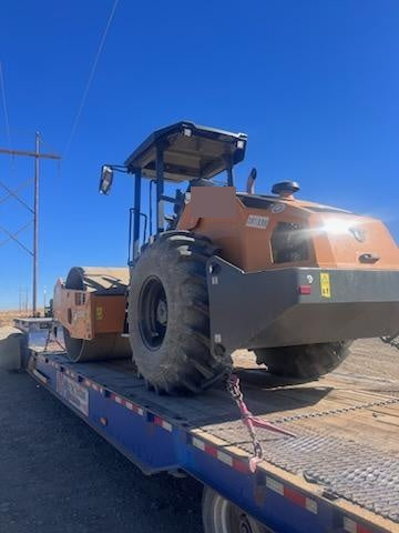 2023 CASE SV211E