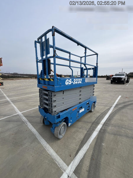 2022 GENIE GS-3232