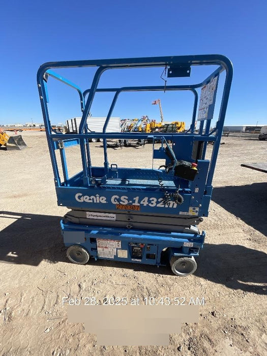2022 GENIE GS-1432