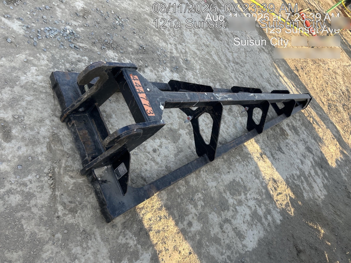 2024 JLG 1001275853