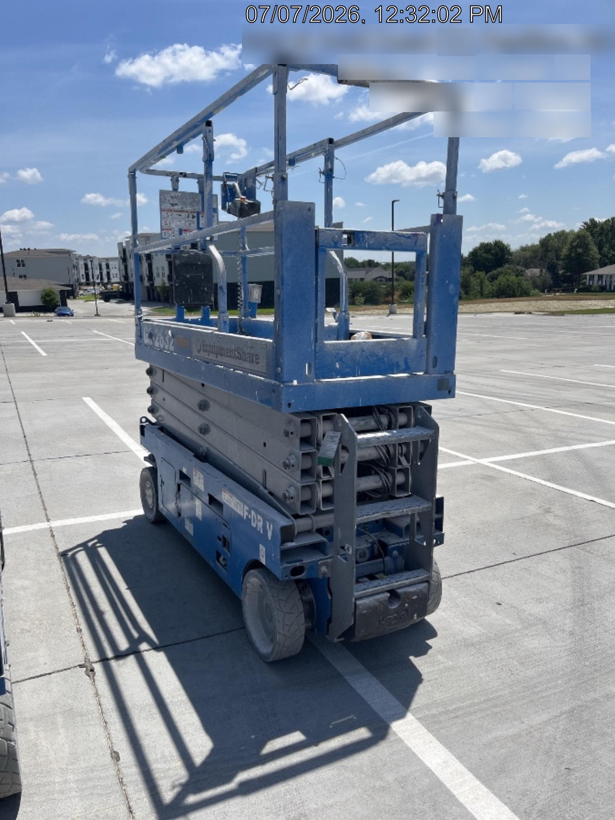 2023 GENIE GS-2632