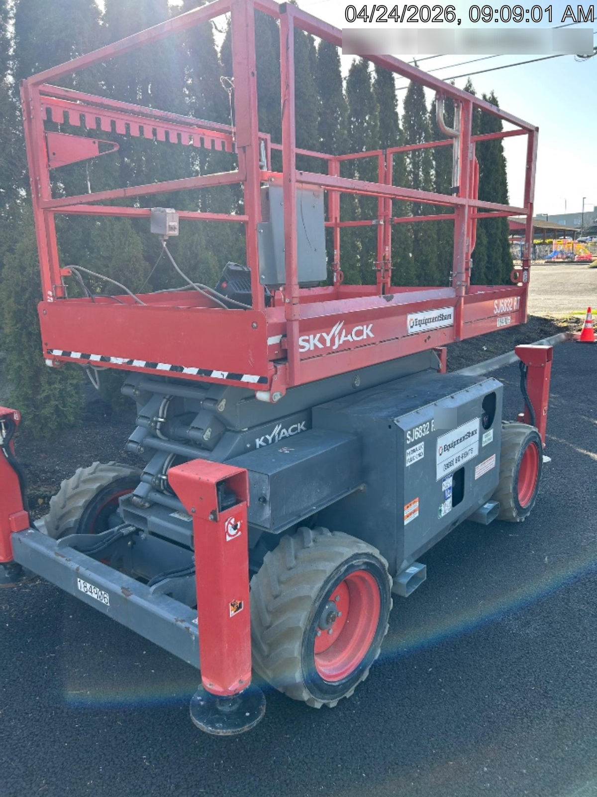 2021 SKYJACK SJ6832 RT