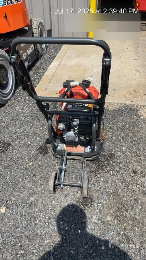 2025 HUSQVARNA LF75