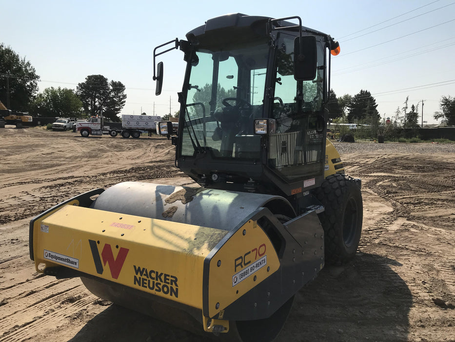 2021 WACKER NEUSON RC70