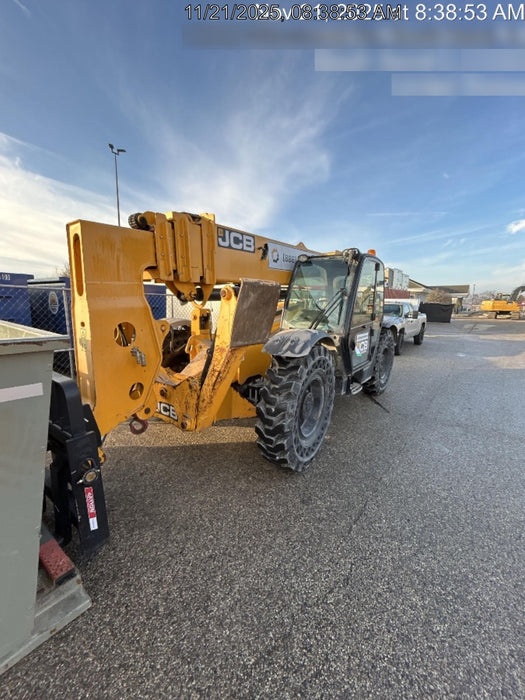 2020 JCB 510-56 Cab/Heat/Air, 74 HP, Solid Tires, STD Worklight, Beacon, Aux Hydraulics, Lifting Eye, Back up Alarm w/66" Carriage/60" Forks