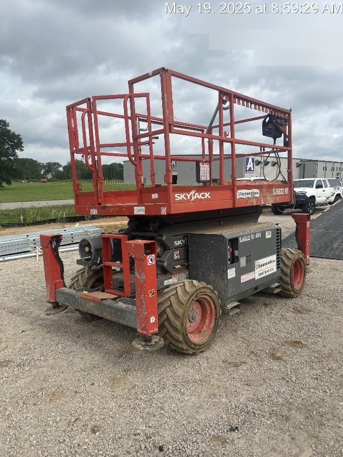 2022 SKYJACK SJ6832 RT