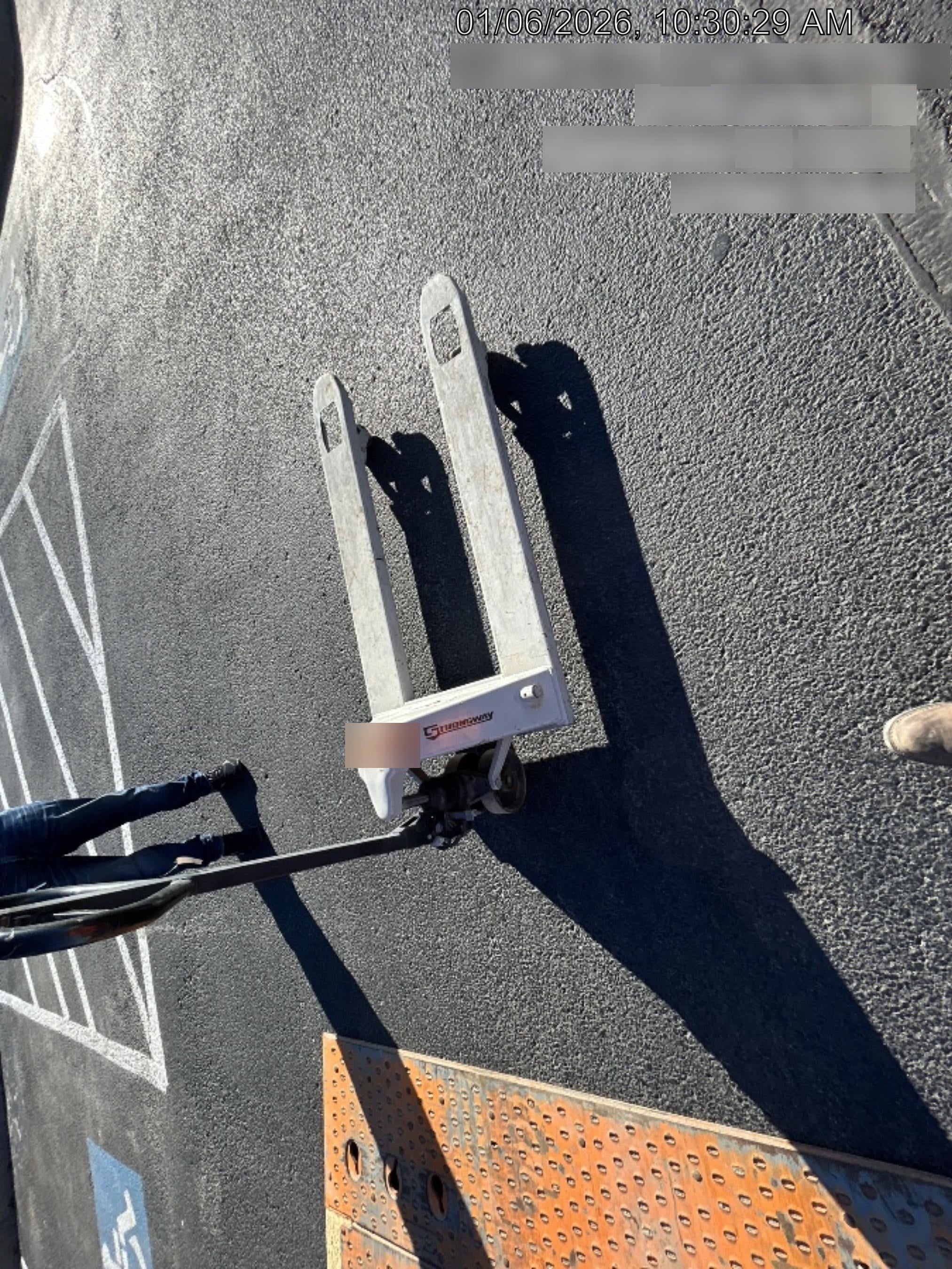 2022 STRONGWAY 4400 lb Pallet Jack