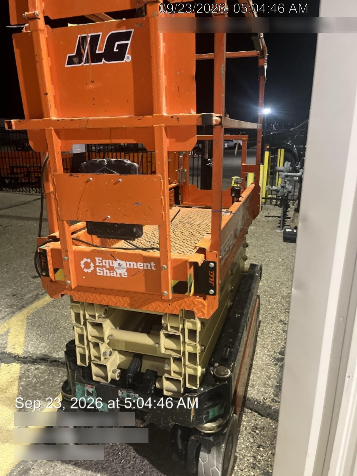 2022 JLG ES1932