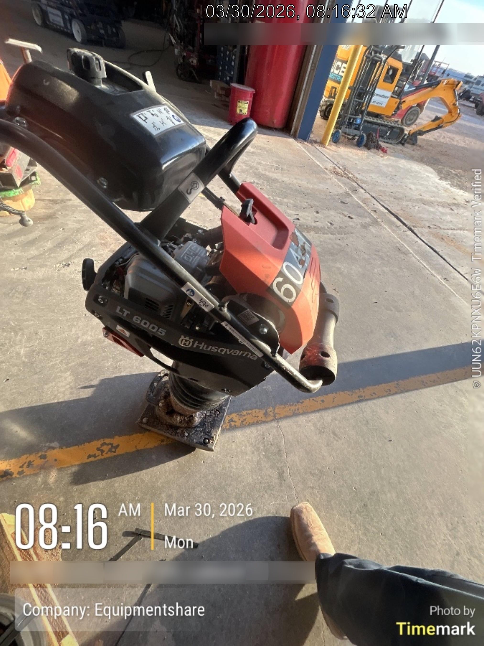 2025 HUSQVARNA LT6005