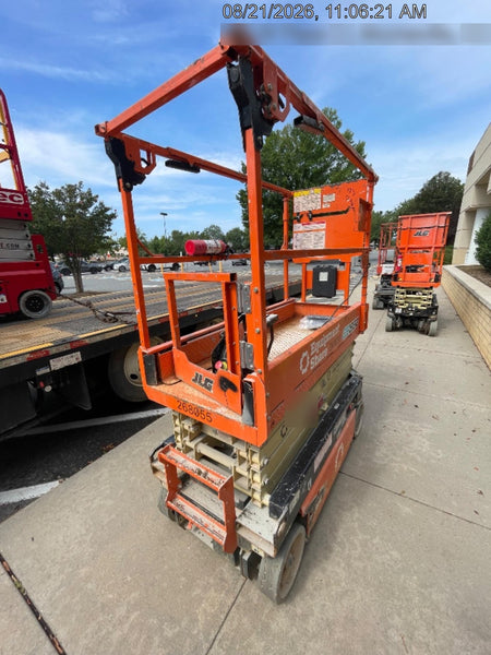 2022 JLG ES1932