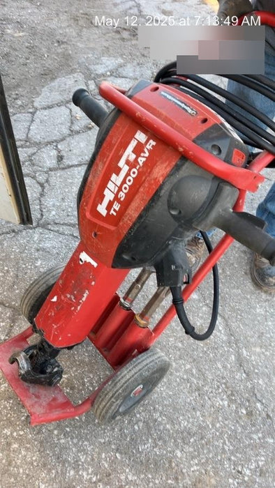 2020 HILTI TE 3000-AVR