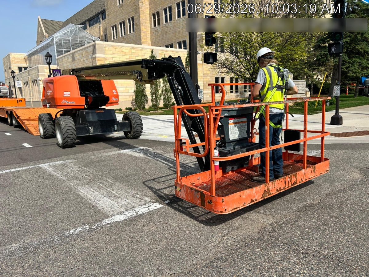 2024 JLG 660SJ