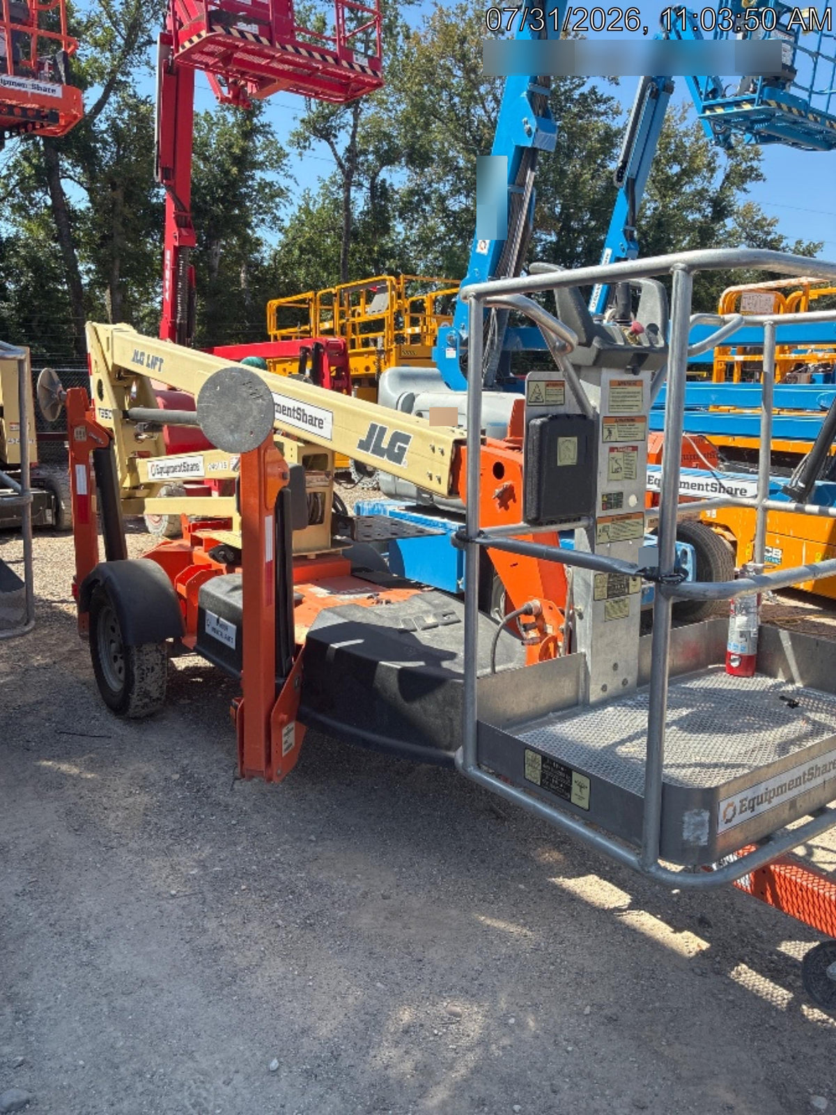 2022 JLG T350