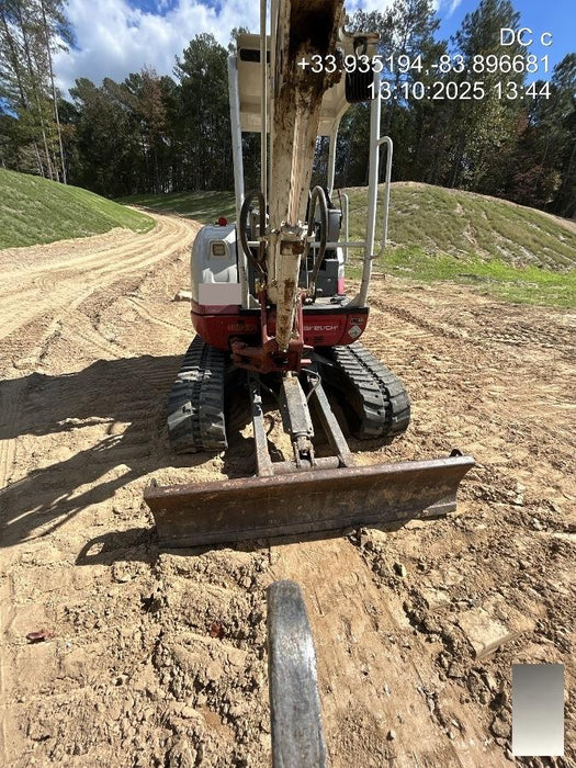 2020 Takeuchi TB235-2R Canopy, Rubber Tracks, Manual TAG QC