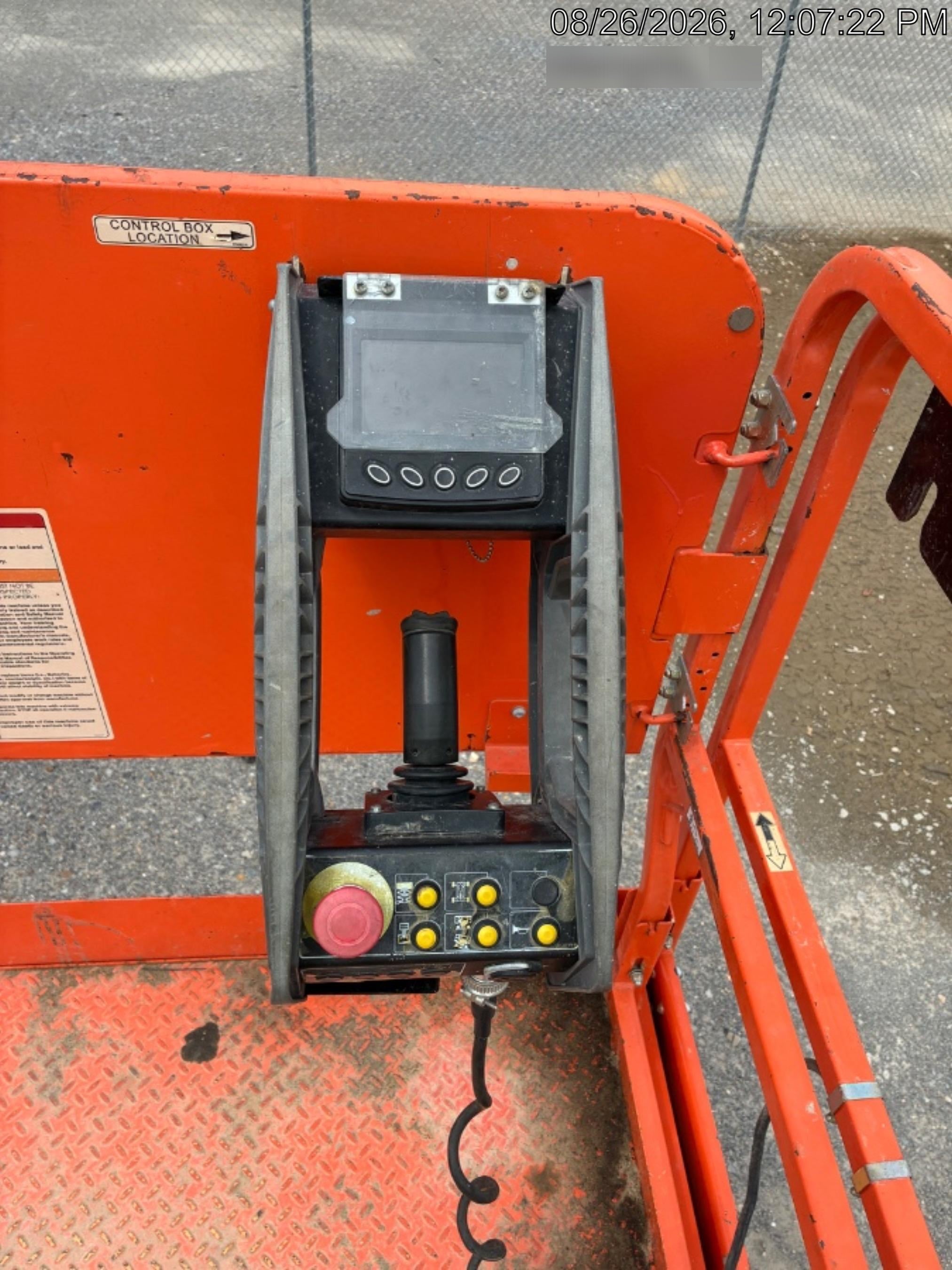 2022 JLG ERT4069