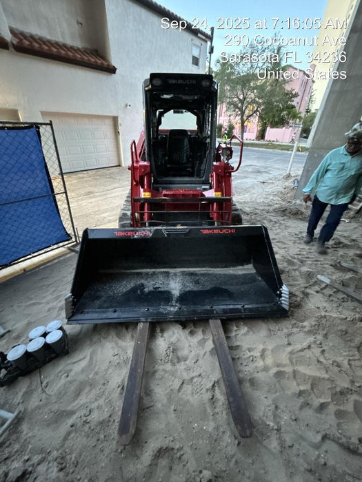 2025 TAKEUCHI 80" Smooth Bucket - Takeuchi