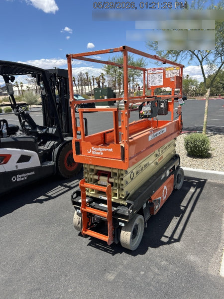 2022 JLG ES2632