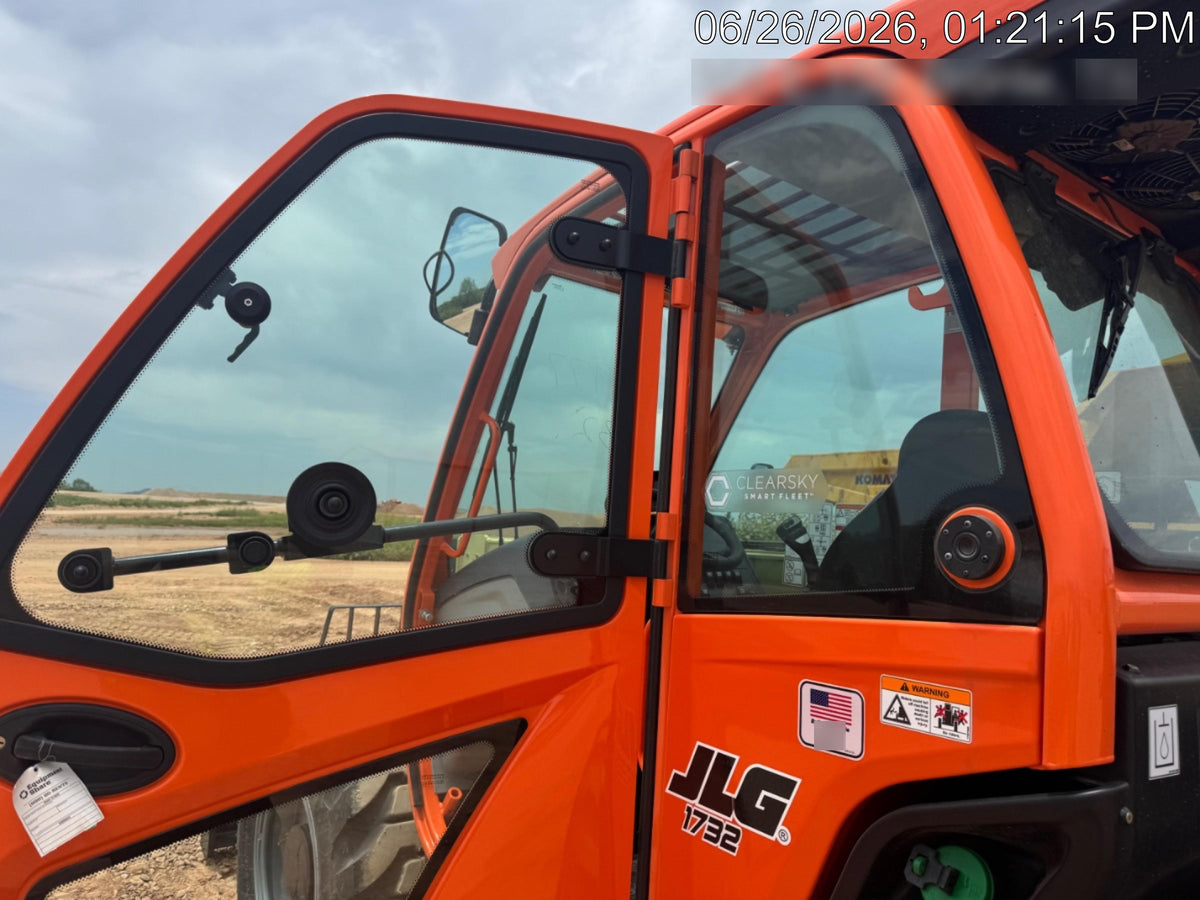 2026 JLG 1732