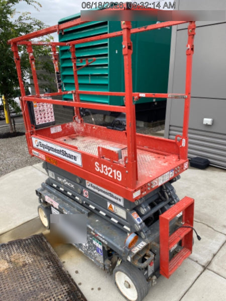 2021 SKYJACK SJ3219