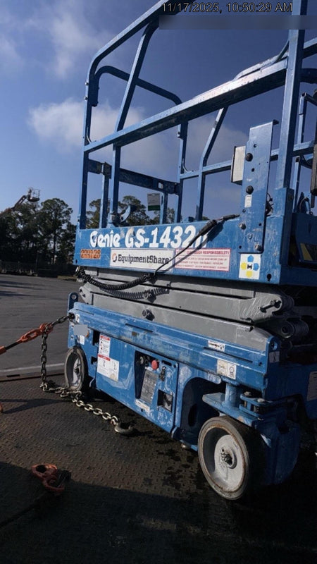 2023 GENIE GS-1432