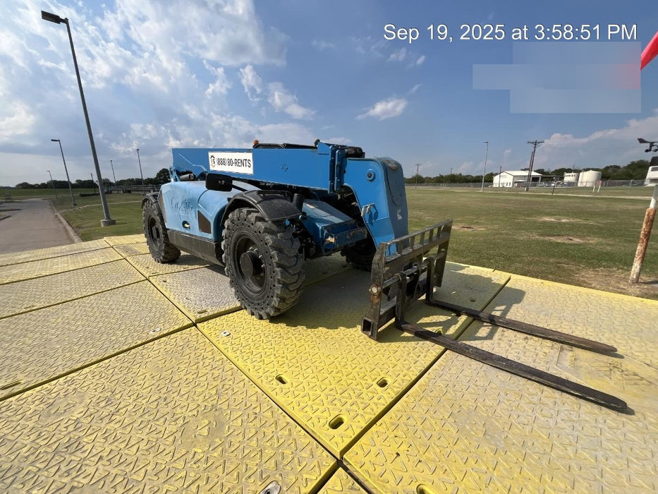 2019 Genie GTH-844 Canopy, Solid RT Tires, LED Work Lights, Beacon 60" QA Carriage, 48" Forks