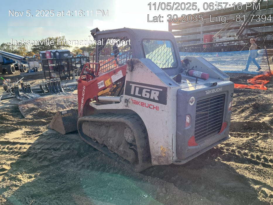 2022 TAKEUCHI TL6R