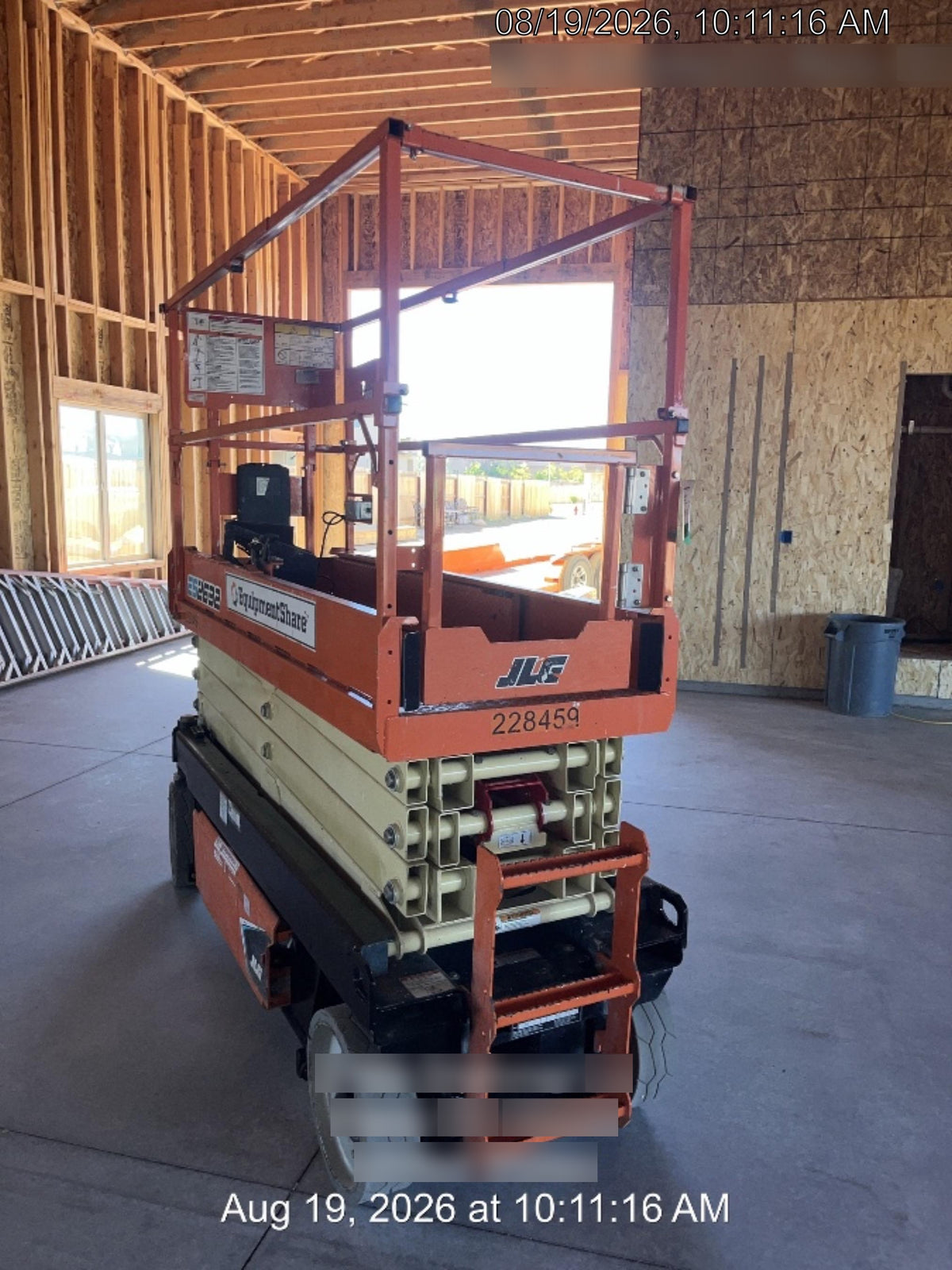 2022 JLG ES2632