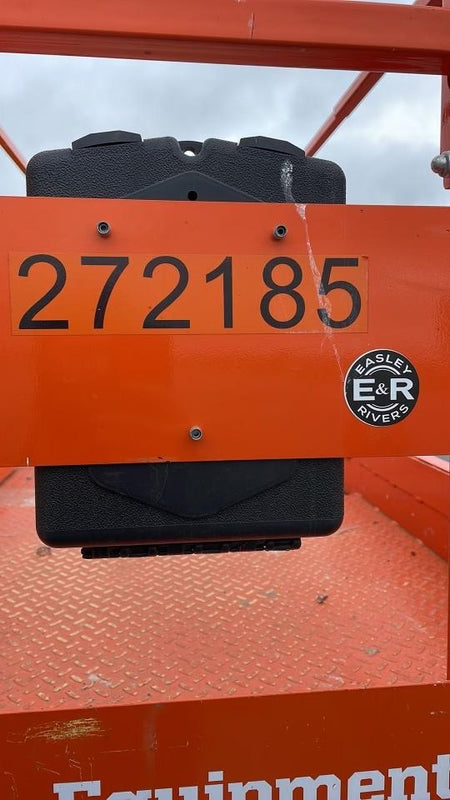 2022 JLG ES3246
