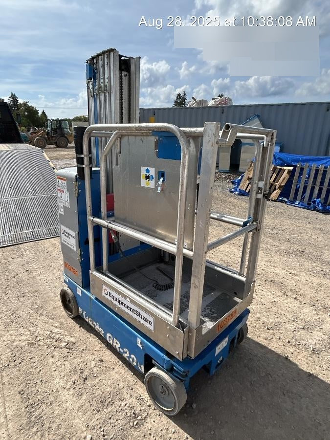 2020 GENIE GR-20
