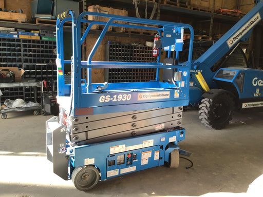 2019 Genie GS-1930 Fixed rails with chain Entry