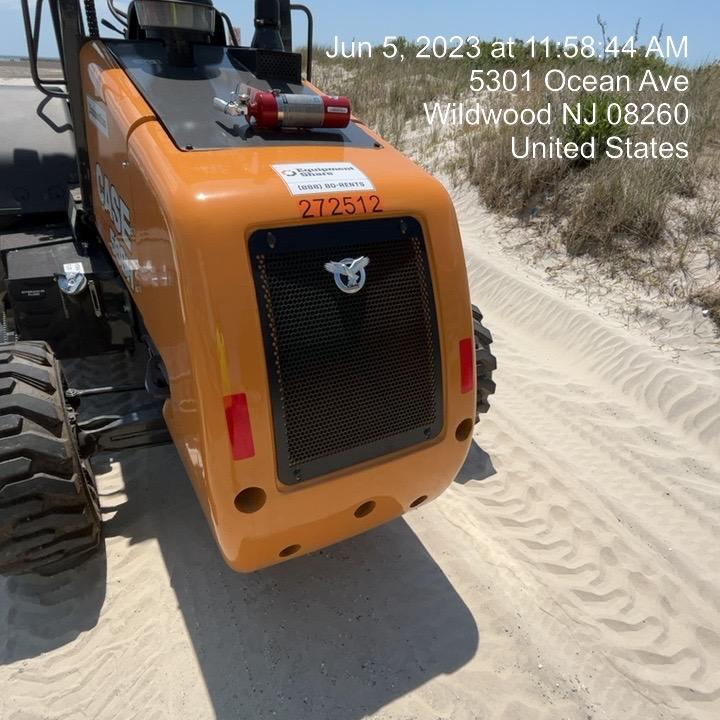 2023 CASE 588H