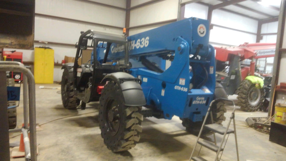2018 Genie GTH-636 Genie GTH-636 w/Open ROPS, Work Lights, Solid Tires, RH Cab Mesh, Beacon, 48" Carriage and Forks