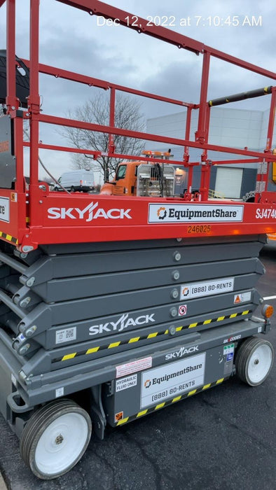 2022 SKYJACK SJ4740