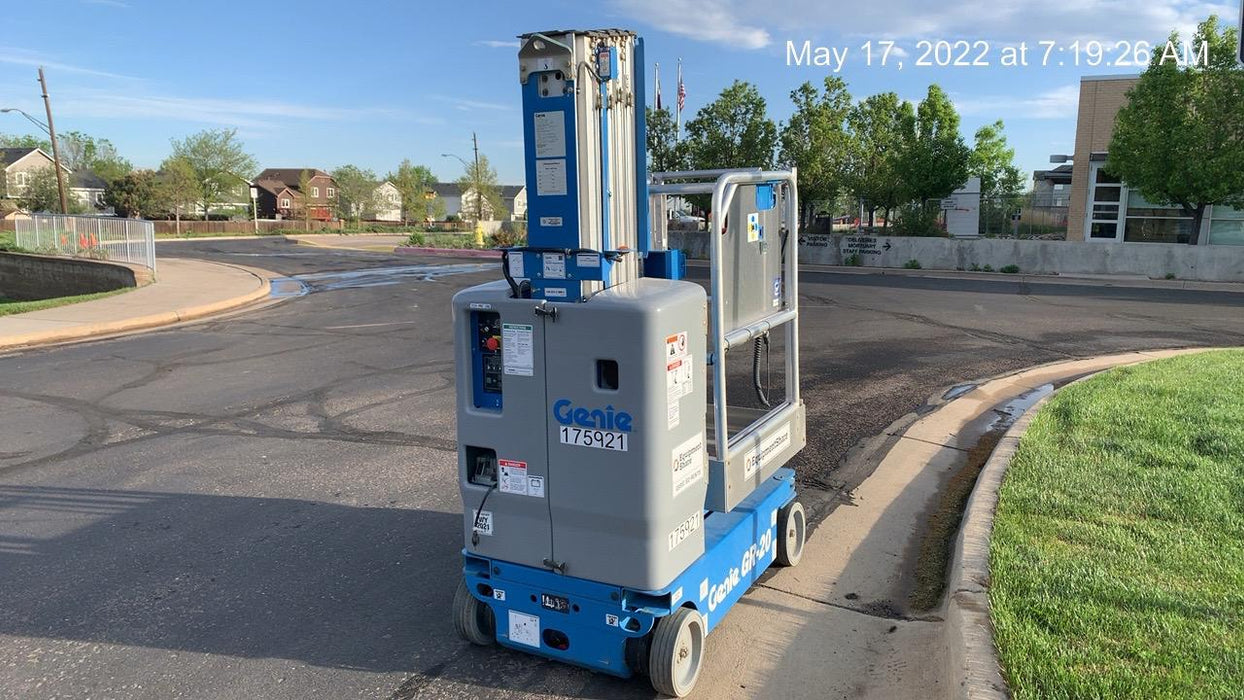2021 GENIE GR-20