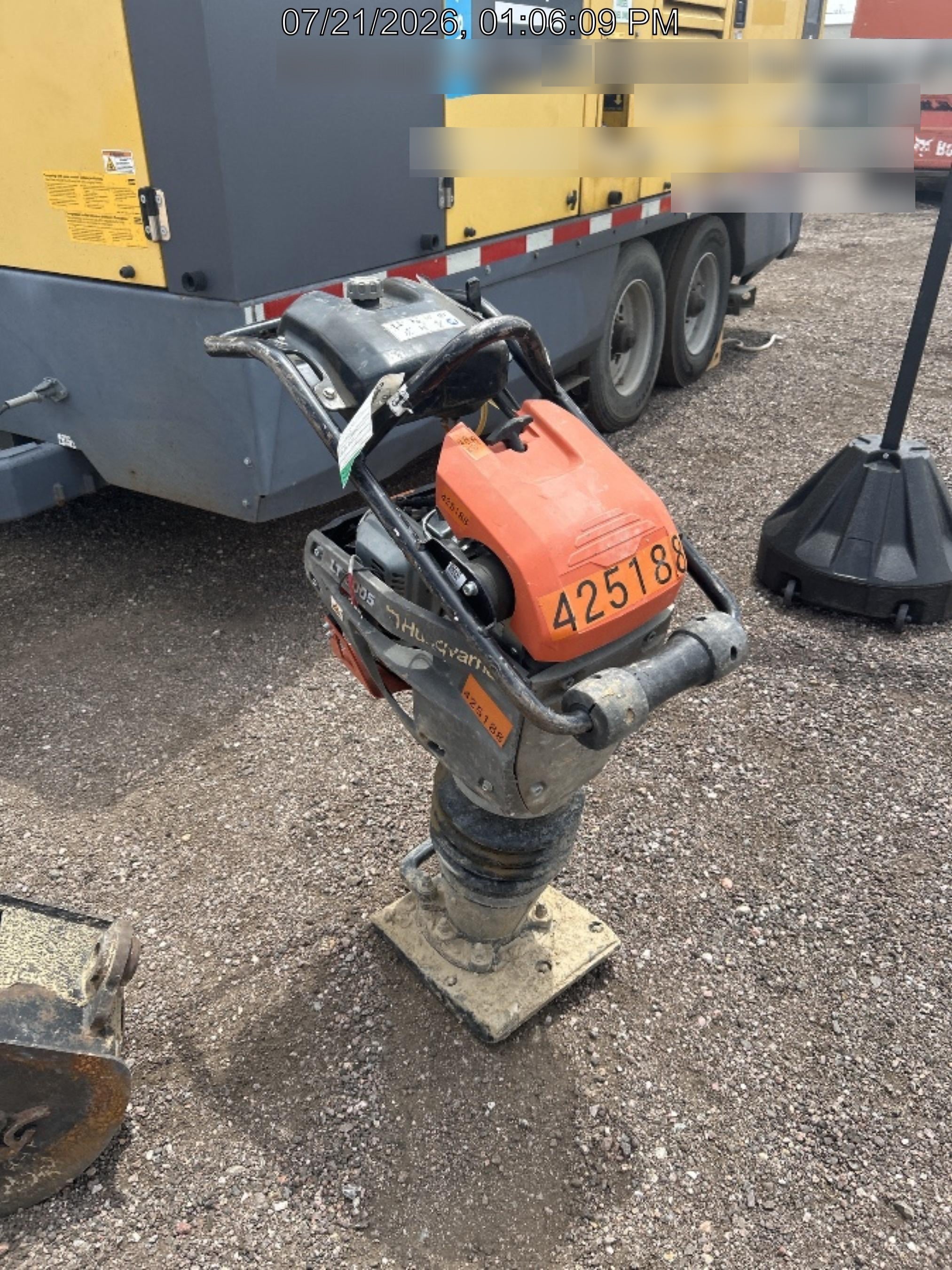 2024 HUSQVARNA LT6005