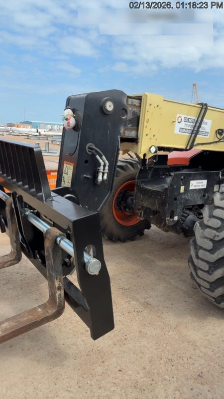 2021 JLG 1732