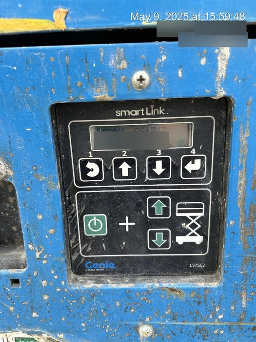 2019 Genie GS-4047 Folding rails with half height swing gate