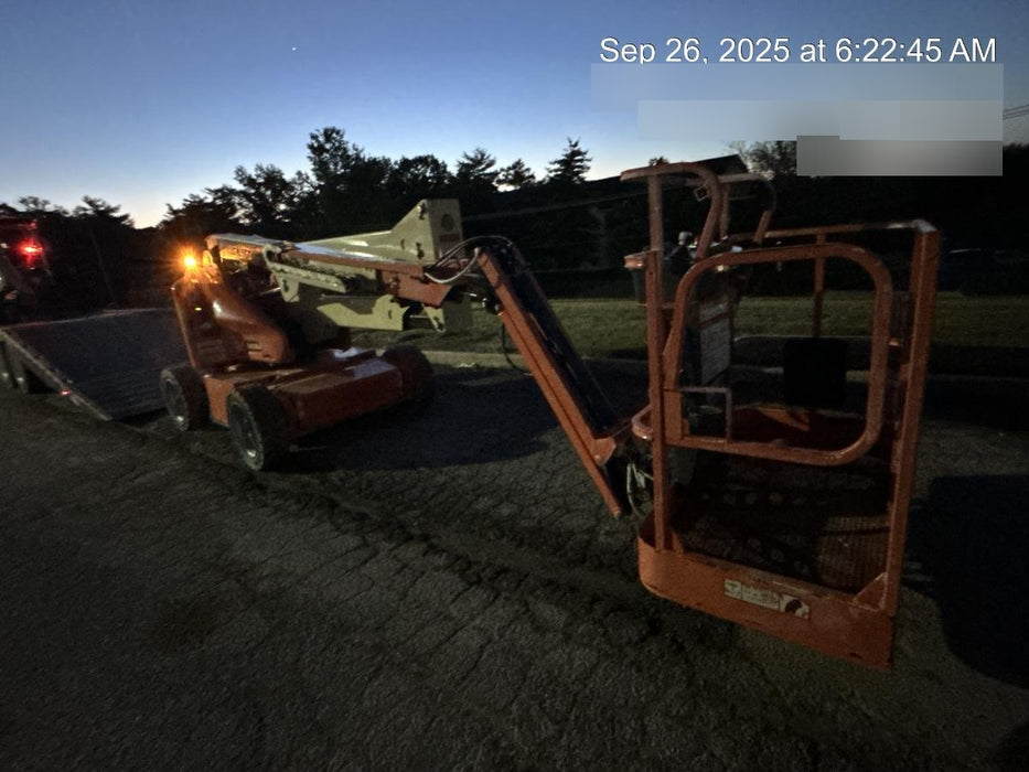 2019 JLG E450AJ