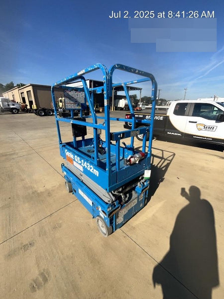 2023 GENIE GS-1432