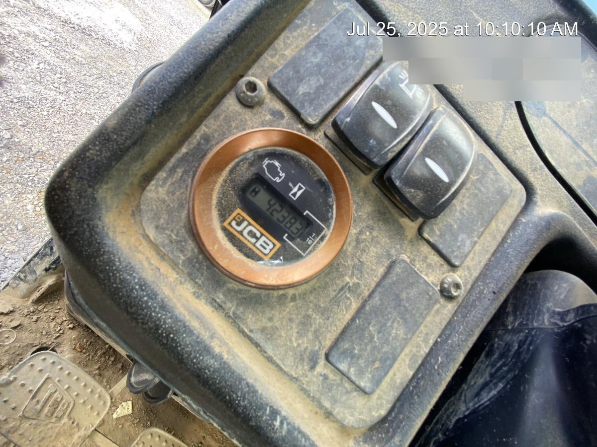 2021 JCB 512-56