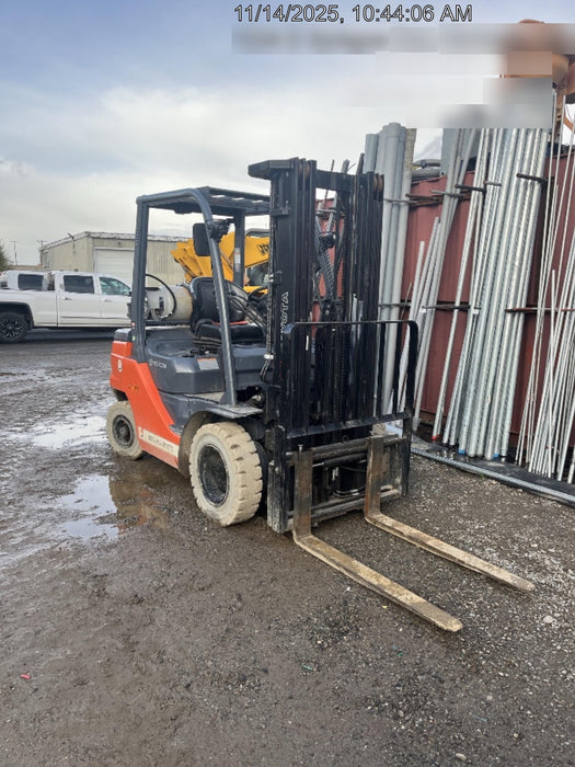 2022 TOYOTA 50-8FGU25