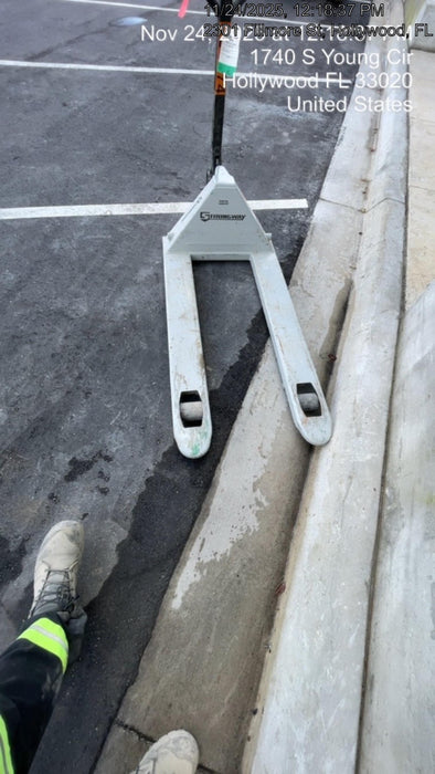 2025 STRONGWAY 5500 lb Pallet Jack