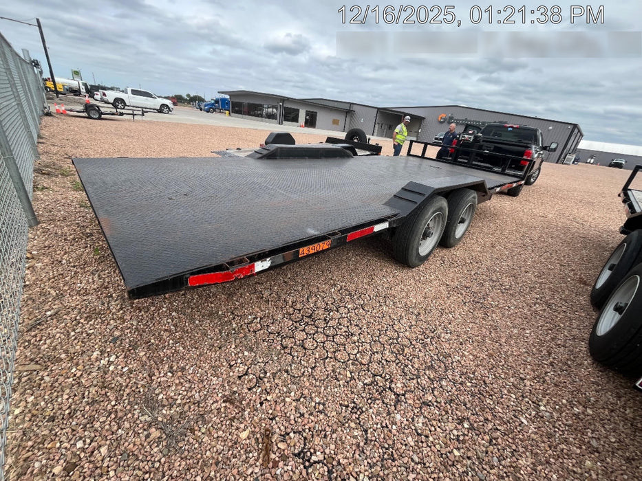 2024 TEXAS PRIDE TRAILERS 21' Lowboy Gravity Tilt Bed 14K Bumper Pull Trailer